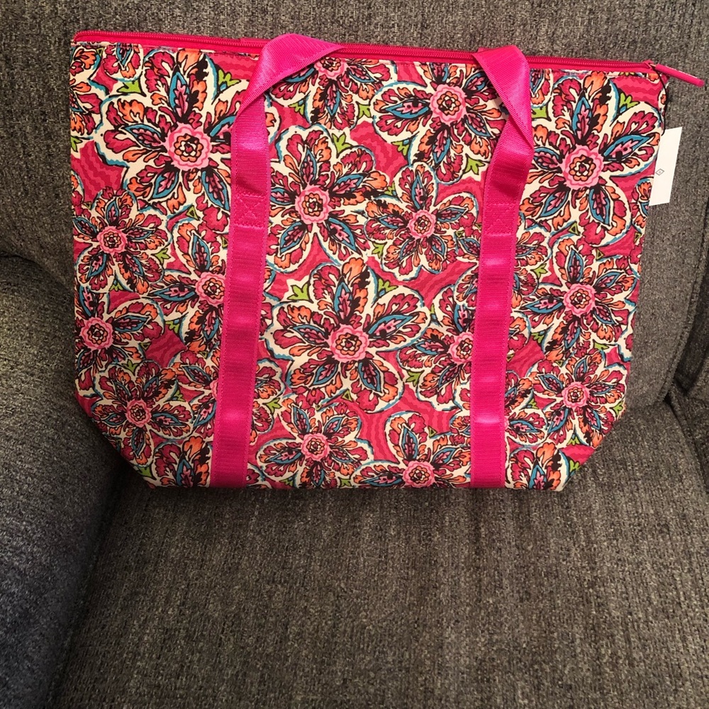 Vera Bradley cooler tote in sunburst floral
